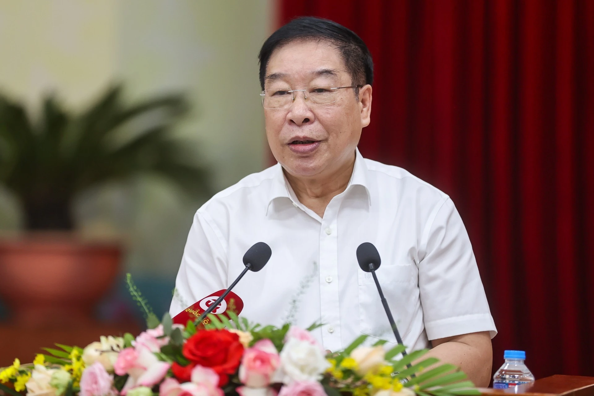 PGS.TS Lê Minh Thông, nguyên Phó Chủ nhiệm Uỷ ban Pháp luật của Quốc hội nhấn mạnh, cần một cuộc cách mạng thực sự về bộ máy để phát triển đất nước.