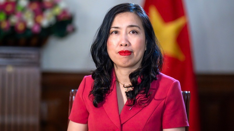 Thứ trưởng Ngoại giao Lê Thị Thu Hằng. Thứ trưởng Ngoại giao Lê Thị Thu Hằng.