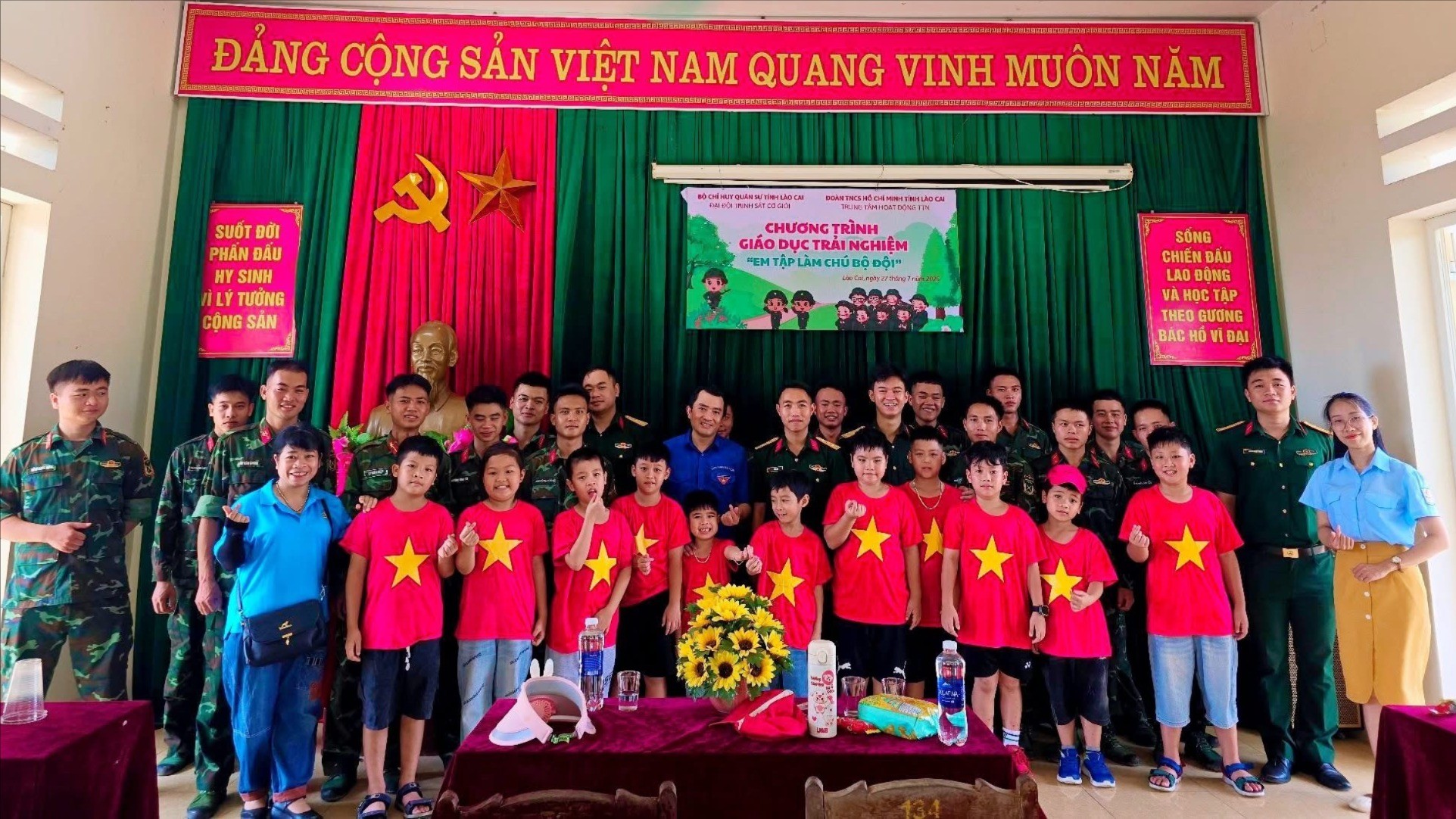 Hoạt động giáo dục trải nghiệm hè với sự tham gia của các thiếu nhi trên địa bàn. img-2888.jpg