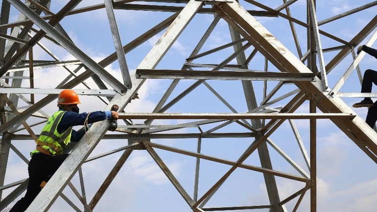 Đơn vị thi công cam kết sẽ hoàn thành vị trí thi công dưới 50 ngày kể từ khi được bàn giao mặt bằng.