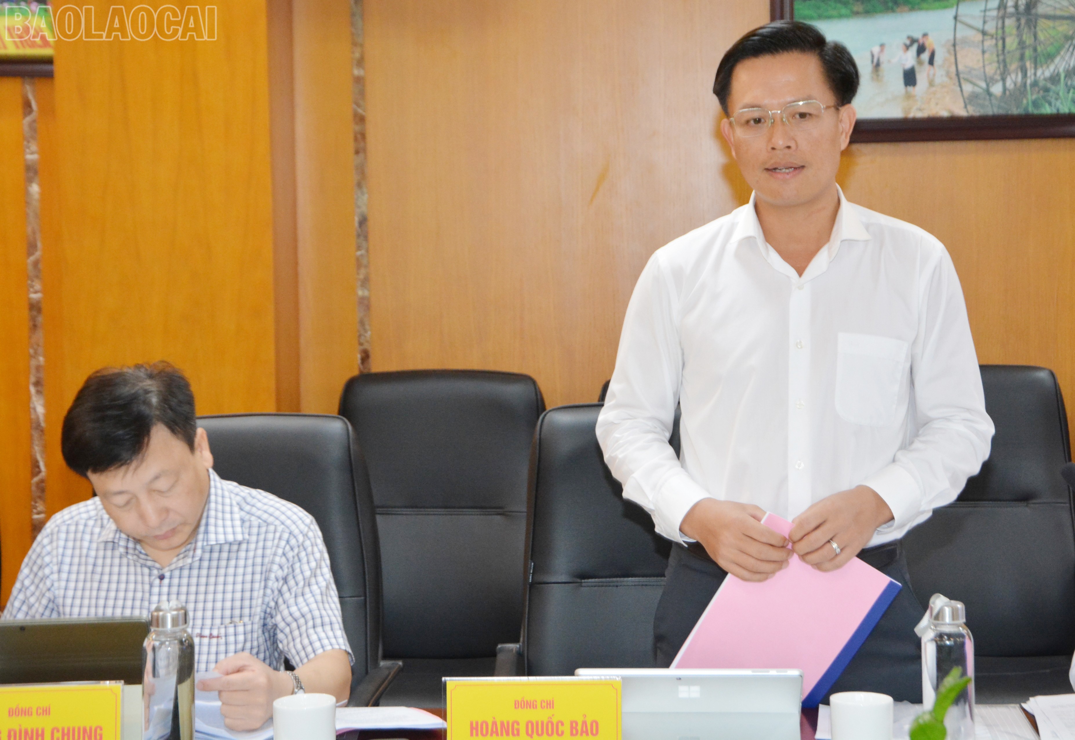 Đại biểu phát biểu ý kiến góp ý xây dựng văn kiện đối với xã Nghĩa Đô. dsc-7707.jpg
