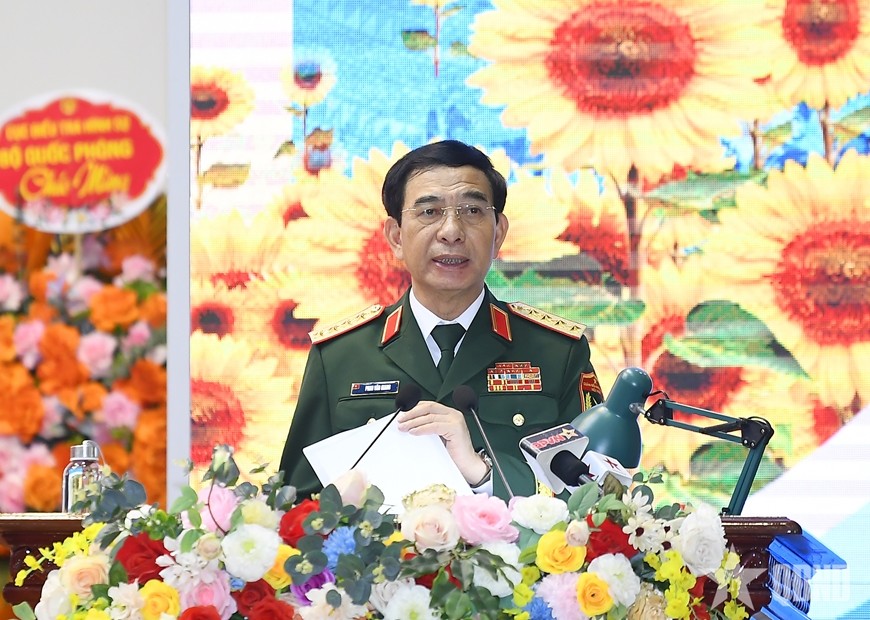 Đại tướng Phan Văn Giang phát biểu chỉ đạo. Đại tướng Phan Văn Giang phát biểu chỉ đạo.