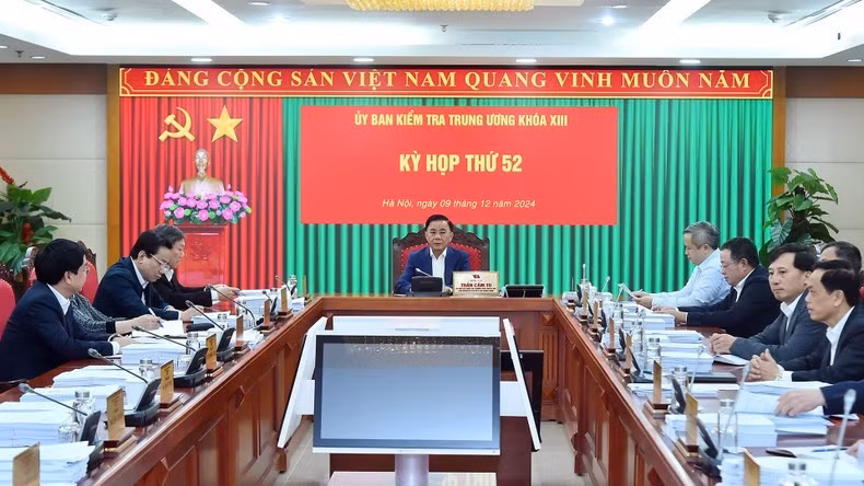 Tại Kỳ họp thứ 52 , Ủy ban Kiểm tra Trung ương xem xét và kết luận nhiều nội dung quan trọng khác.