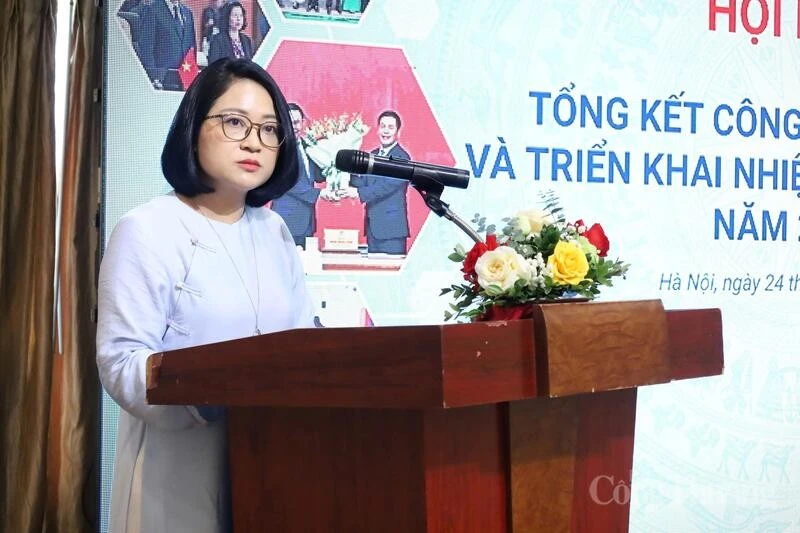 Bà Lê Thị Hà, Trưởng phòng Quản lý hoạt động thương mại điện tử, Cục Thương mại điện tử và Kinh tế số.