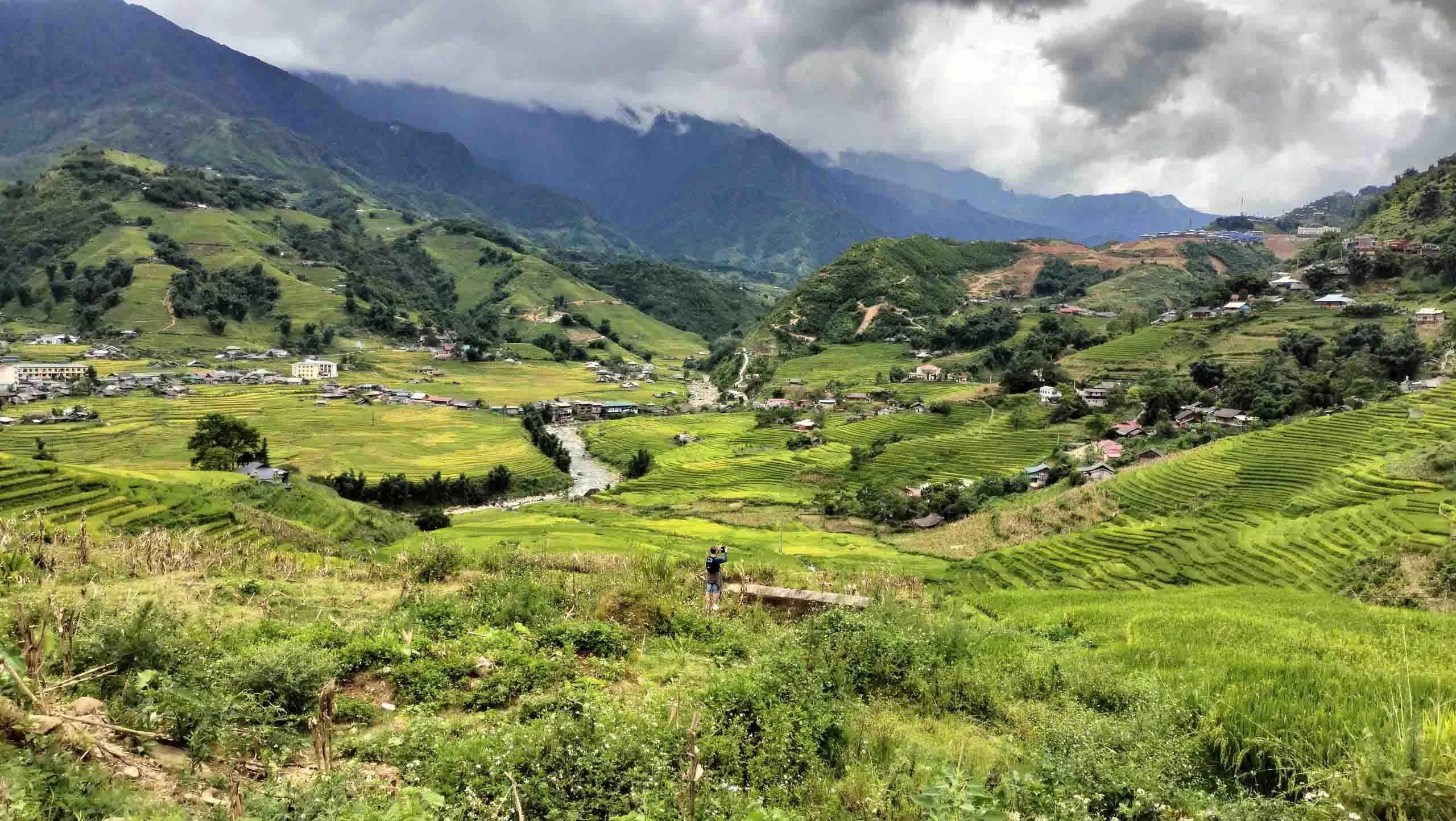 Theo chia sẻ của nhiều du khách, thời điểm lý tưởng nhất để khám phá Lao Chải là vào mùa nước đổ và mùa lúa chín. Những ngày đầu tháng 8, lúa ở Lao Chải đã bắt đầu ngả vàng.