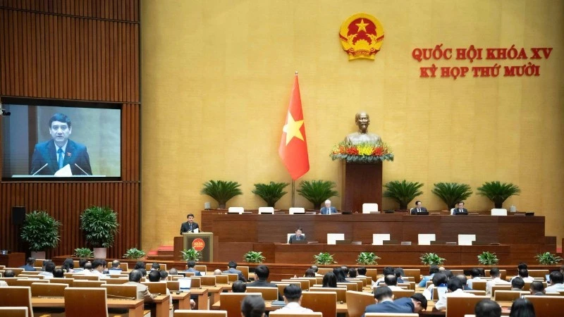 Quốc hội làm việc tại hội trường.