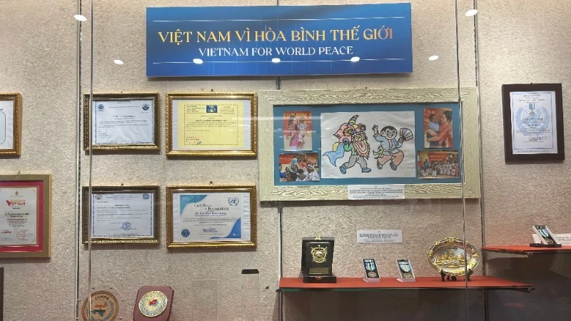 Một phần nội dung tại Khu trưng bày"Hành trình vì hòa bình".