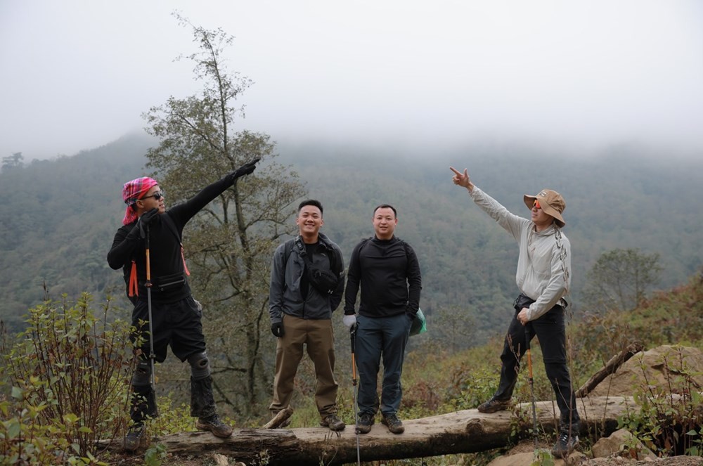 Tại Ky Quan San, mỗi bước chân dừng lại đều là một điểm check-in đẹp.