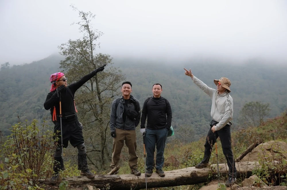 Tại Ky Quan San, mỗi bước chân dừng lại đều là một điểm check-in đẹp.