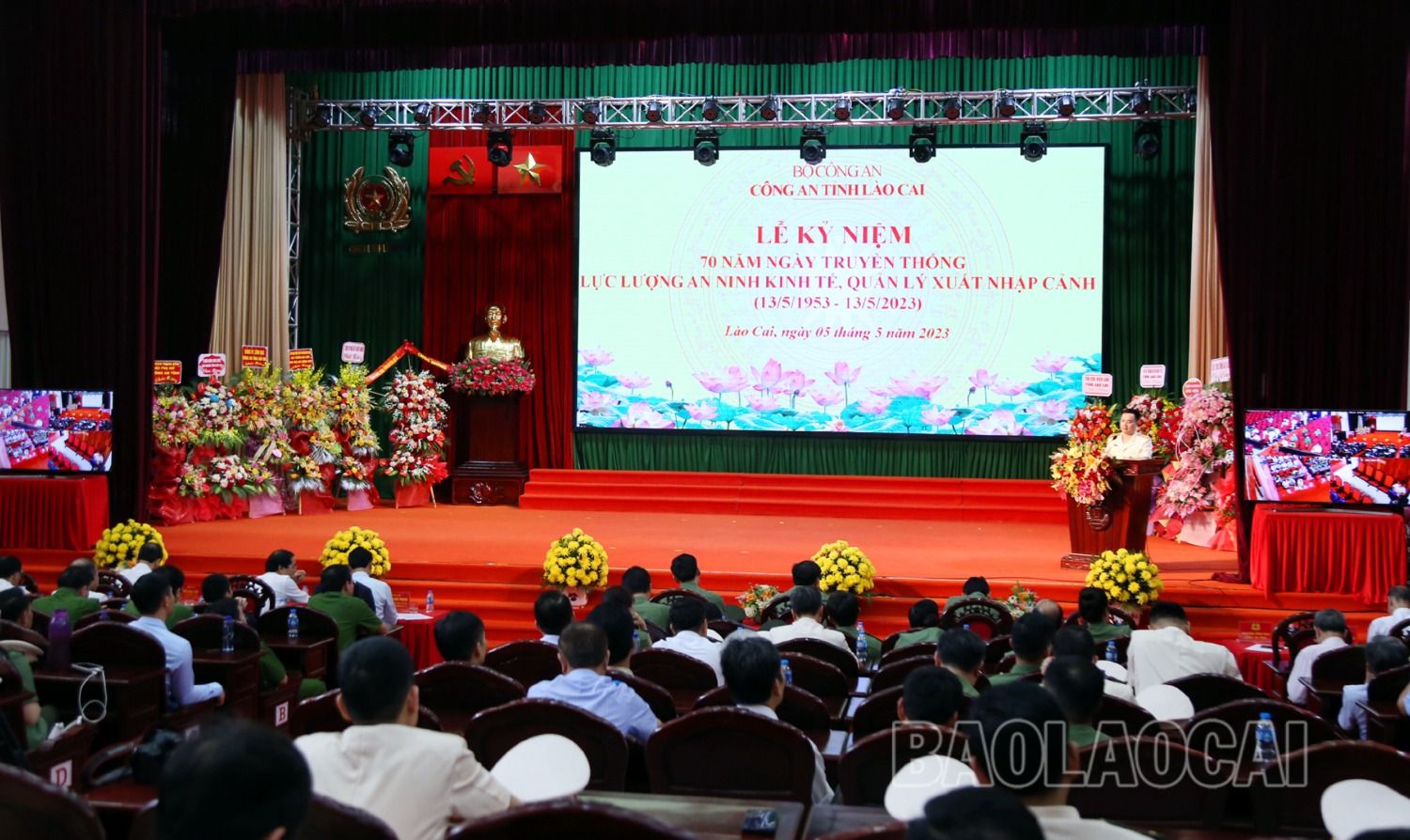 Quang cảnh lễ kỷ niệm. 1.JPG