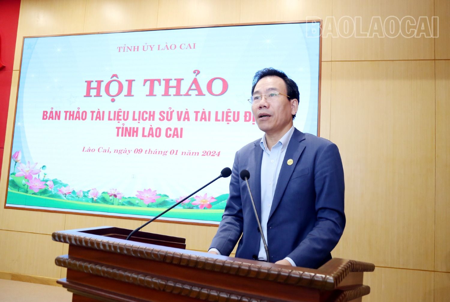 Đồng chí Dương Đức Huy, Trưởng Ban Tuyên giáo Tỉnh ủy phát biểu tại hội thảo. 6-8128-6143.jpg