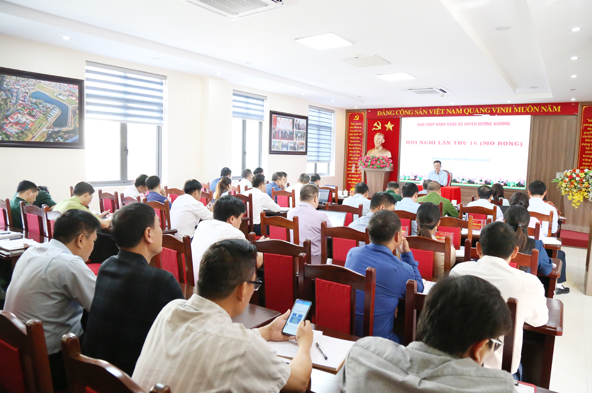 Toàn cảnh hội nghị. MK5.jpg