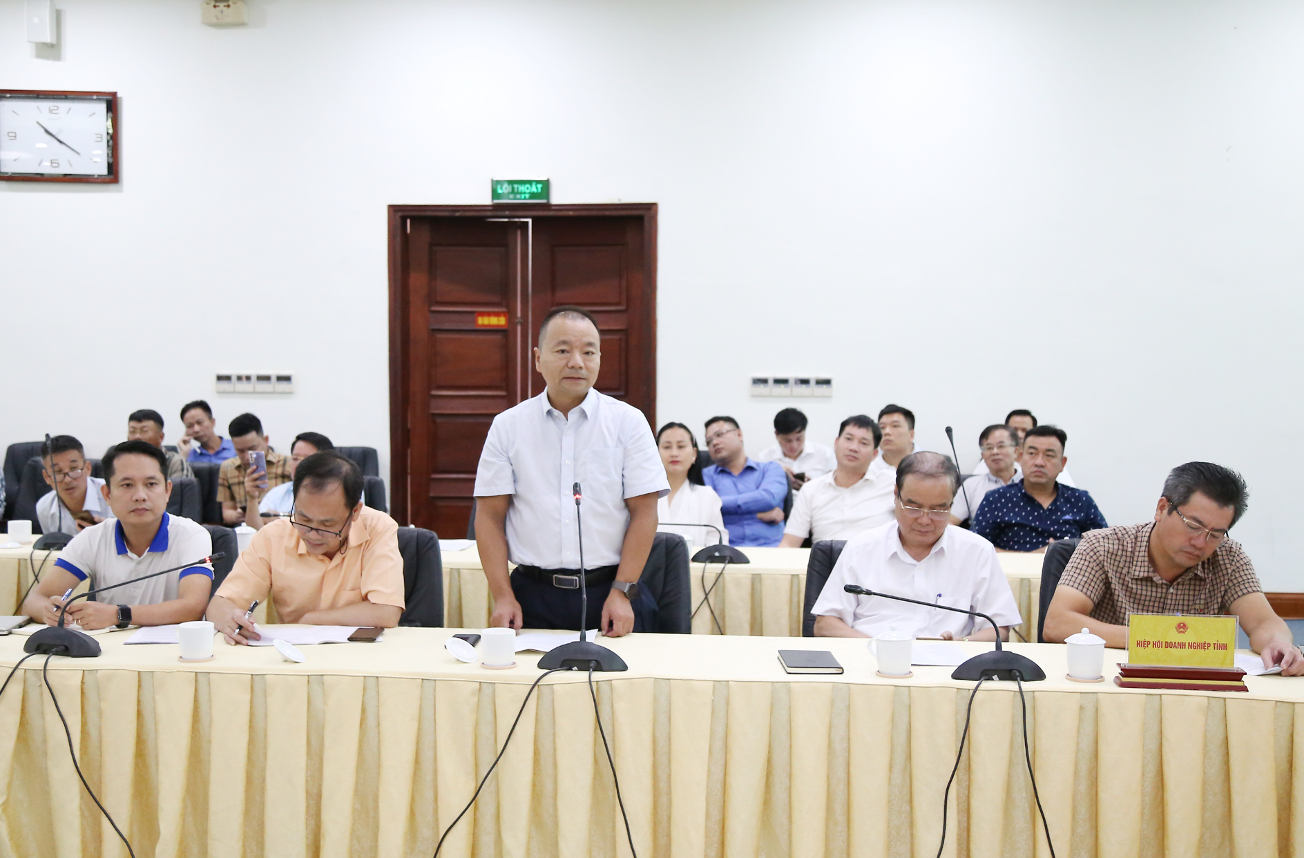 Doanh nghiệp đề nghị tỉnh hỗ trợ tháo gỡ khó khăn để đảm bảo sản xuất. DN4.jpg