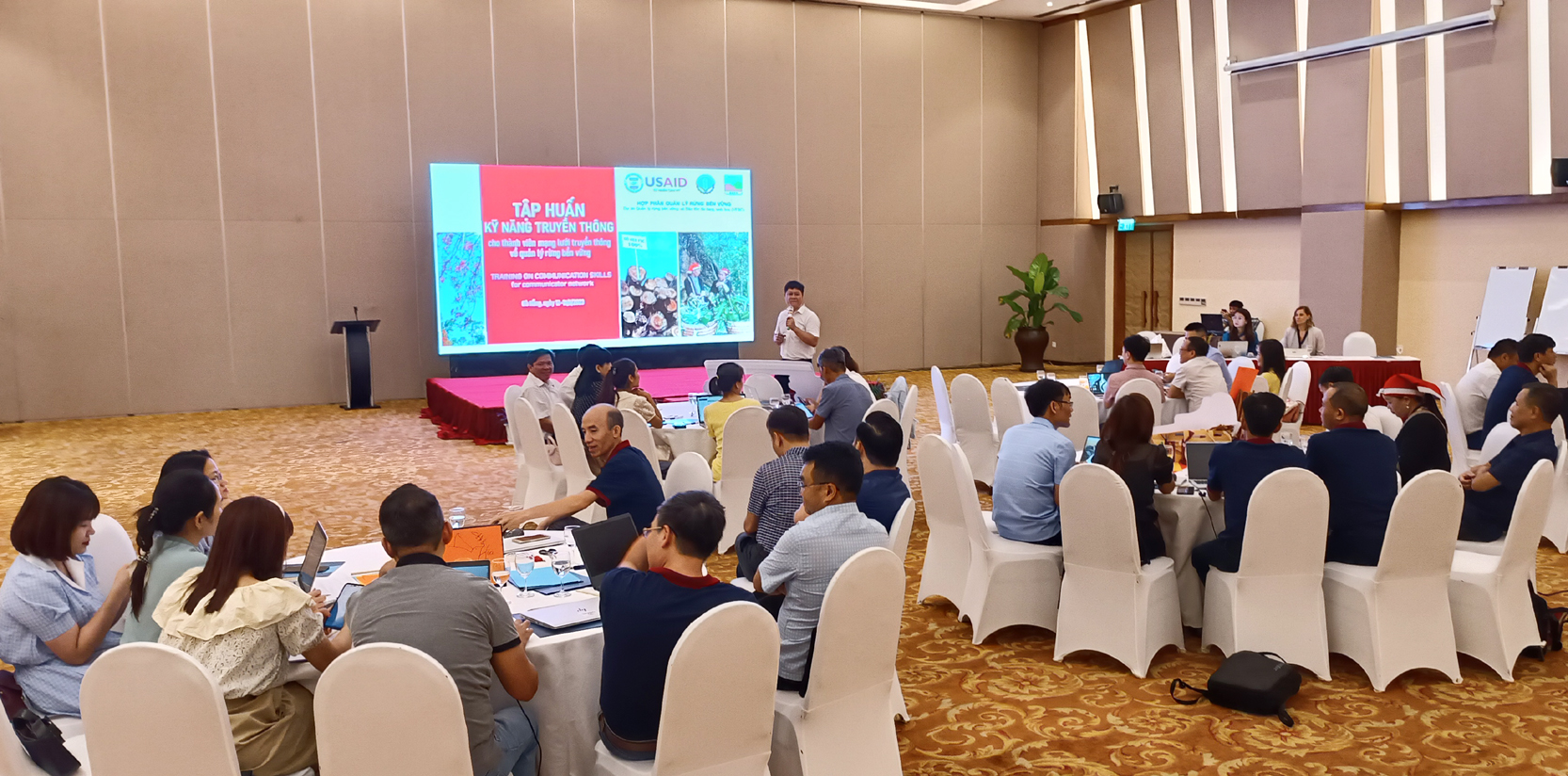 Quang cảnh lớp tập huấn. R2.jpg