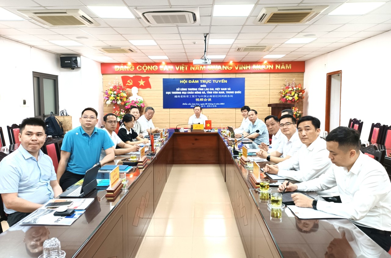 Quang cảnh buổi hội đàm. A5.jpg
