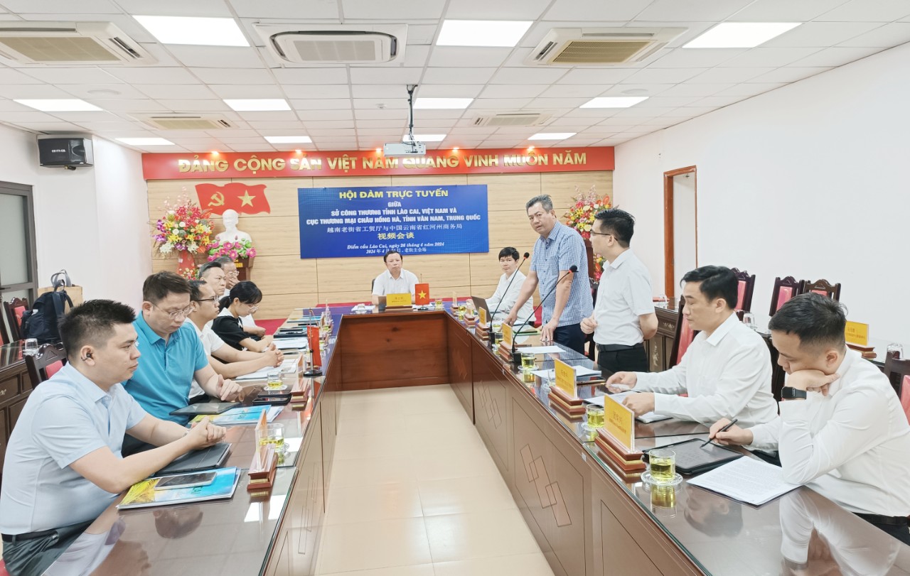 Hai bên thống nhất cao tiếp tục nghiên cứu xây dựng cửa khẩu thông minh. A.jpg