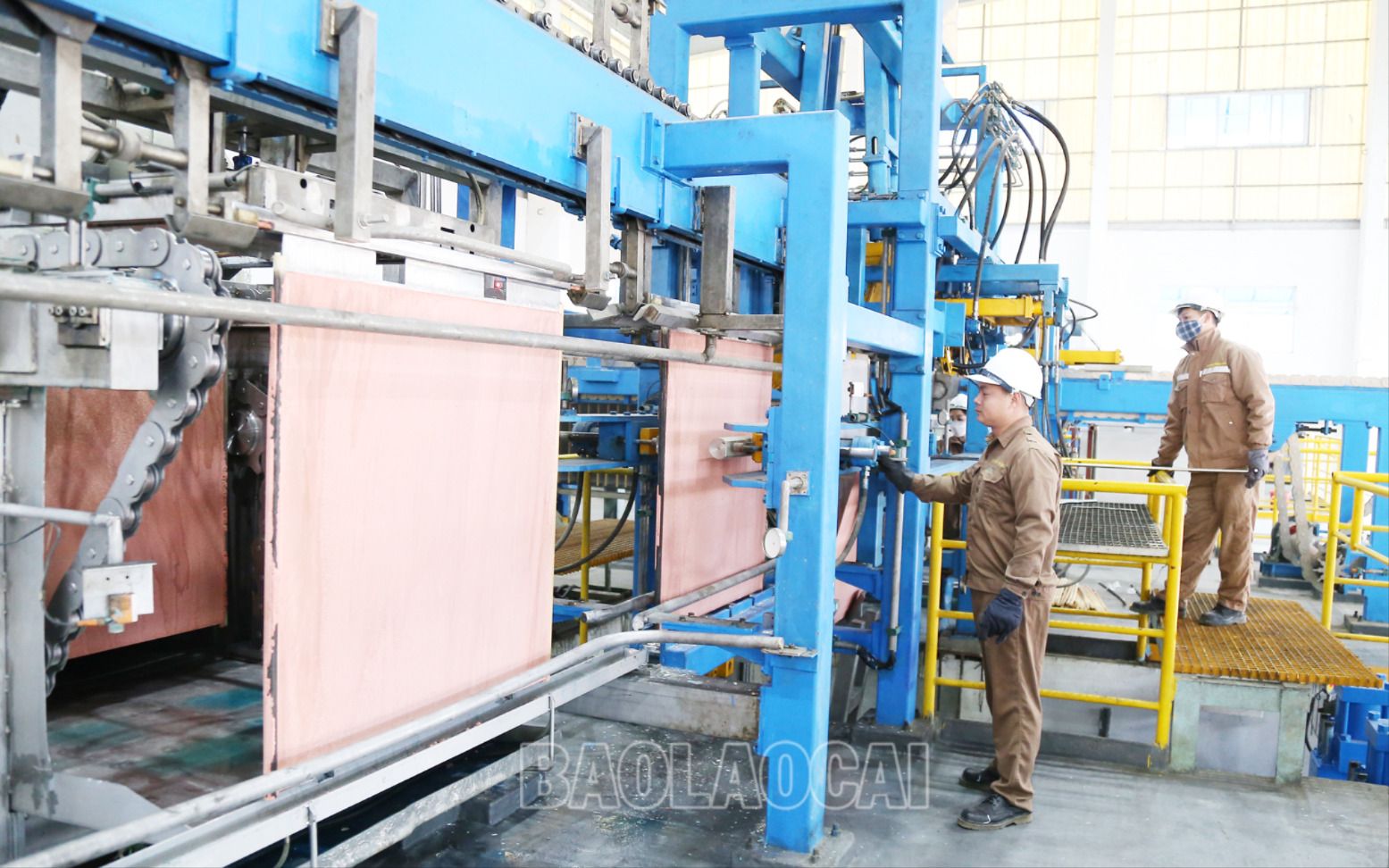 Hoạt động sản xuất tại Chi nhánh Luyện đồng Lào Cai. CN2.jpg