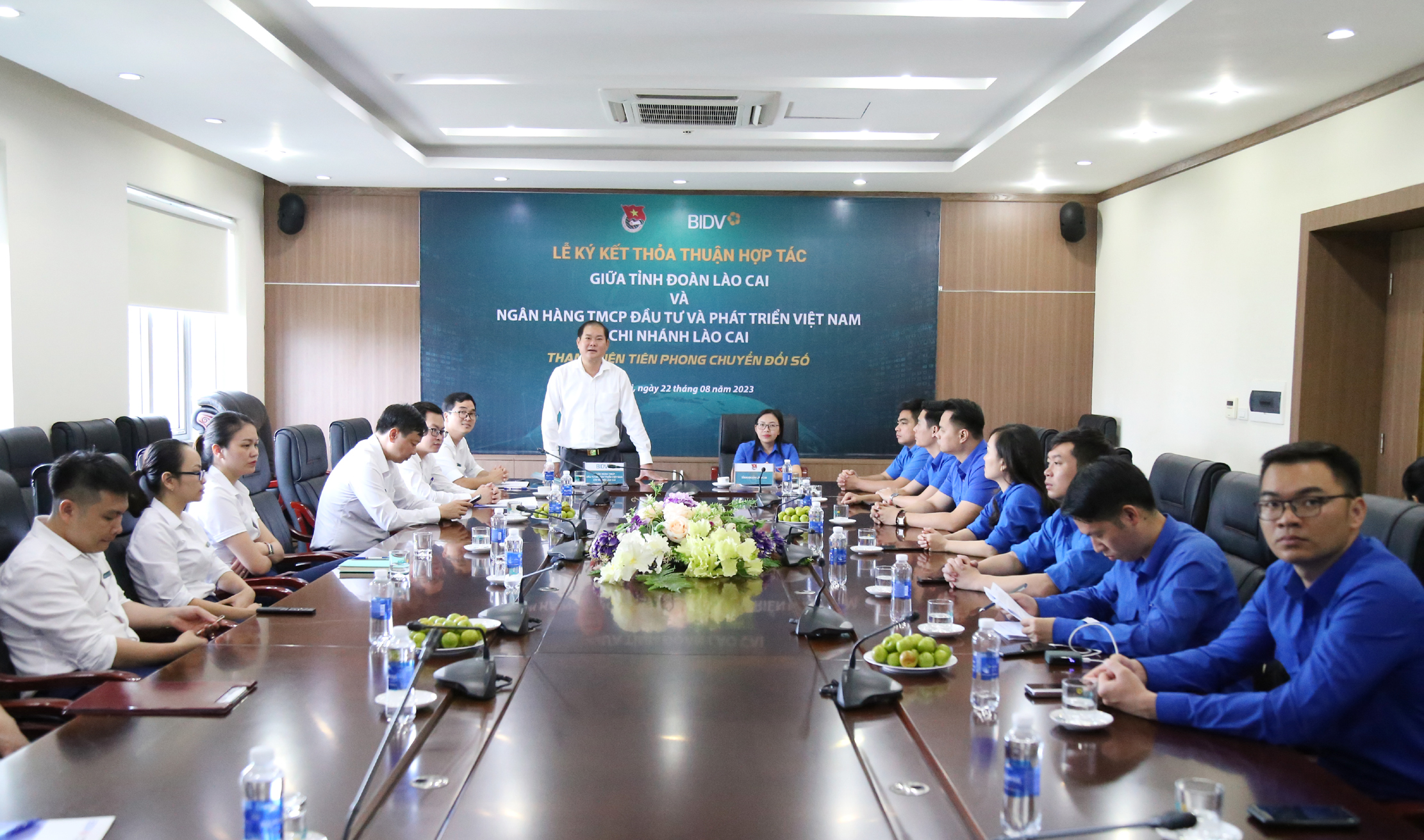 Lãnh đạo BIDV Lào Cai phát biểu tại buổi lễ. K5.jpg