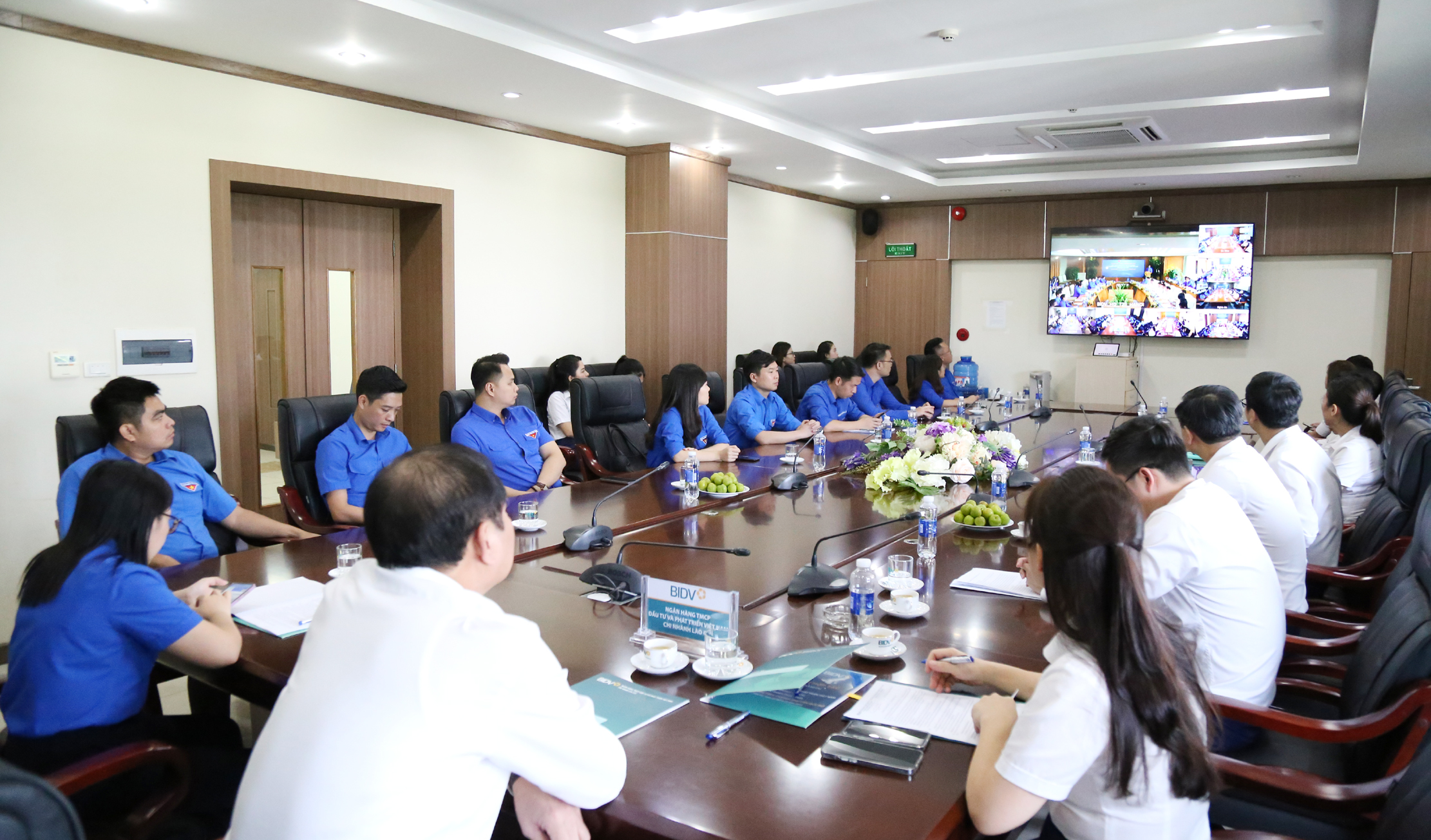 Lễ ký kết được tổ chức đồng thời tại 63 tỉnh, thành giữa các đơn vị của BIDV và các tỉnh- thành đoàn trên cả nước. K4.jpg