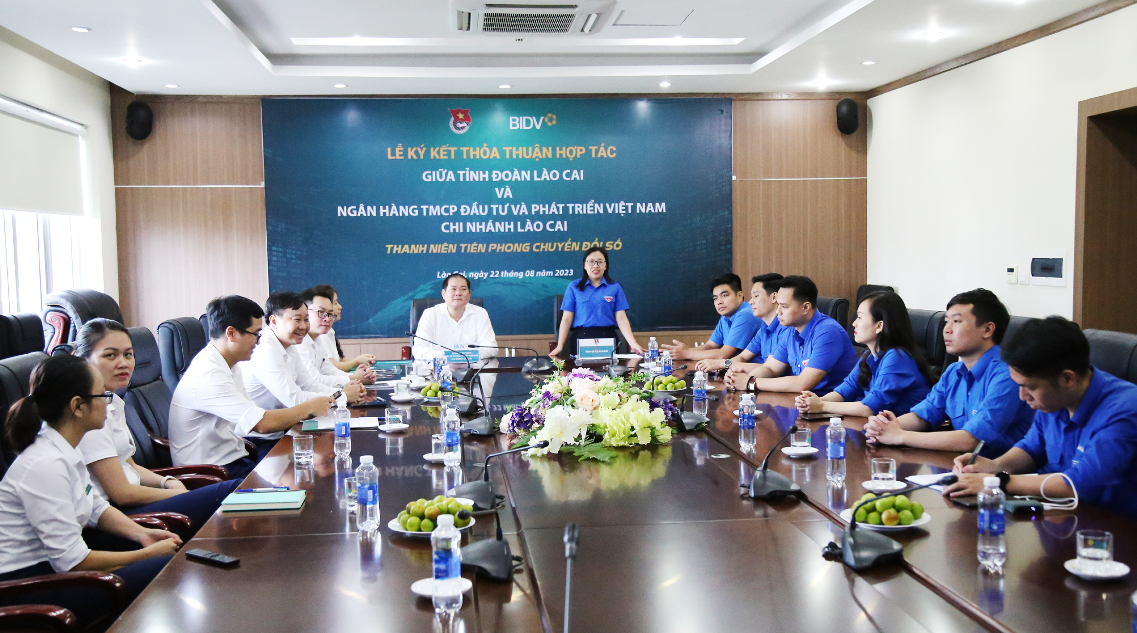 Lãnh đạo Tỉnh đoàn Lào Cai phát biểu tại buổi lễ. K1.jpg