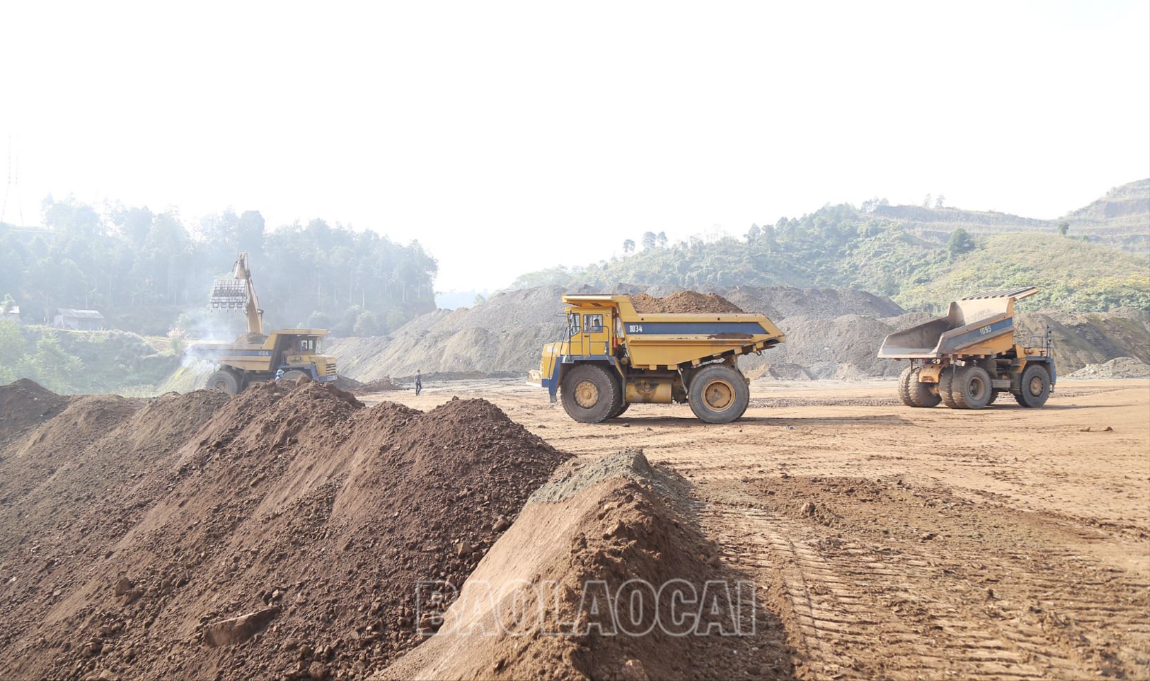 Trên khai trường khai thác quặng apatit. CN5.jpg