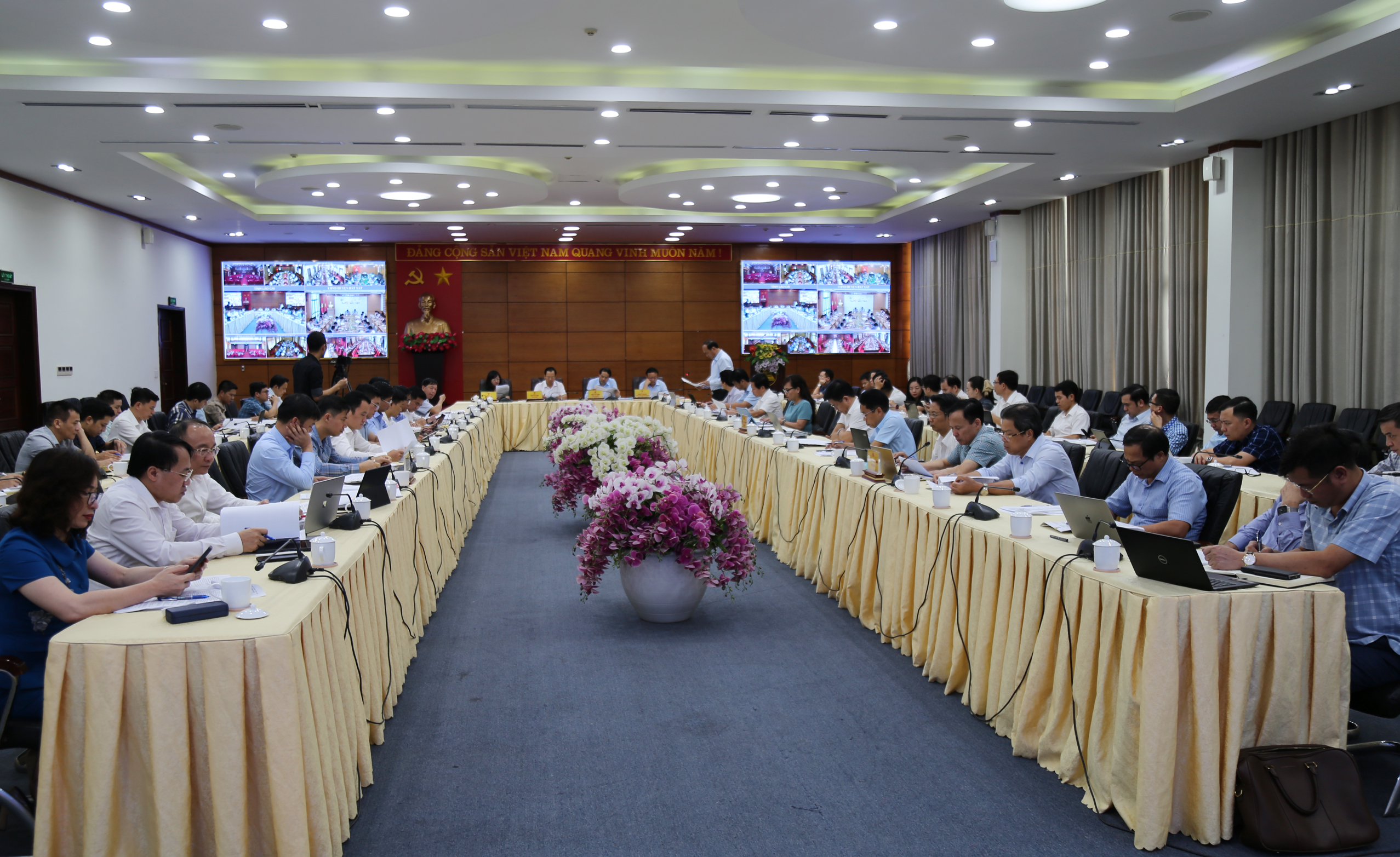 Quang cảnh hội nghị. A2.jpg