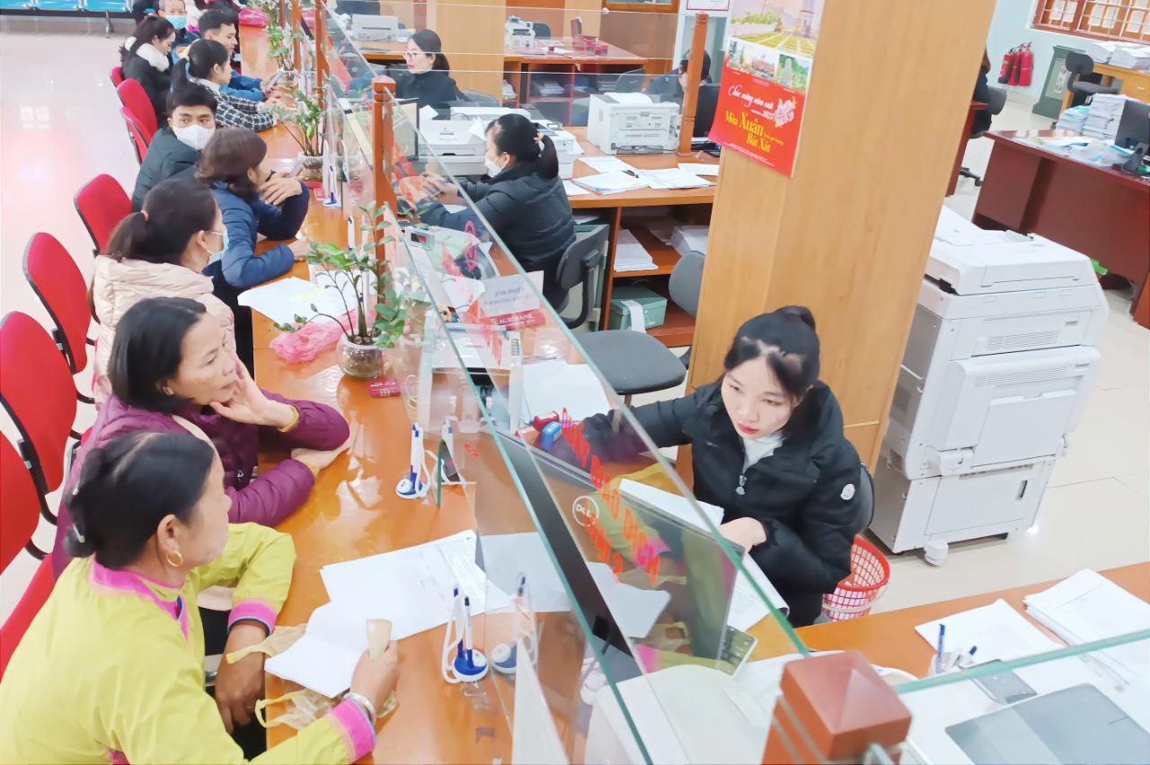 Các ngân hàng trên địa bàn duy trì trực ngày 30 và 31/12/2023. ngan-hang-1-3079.jpg