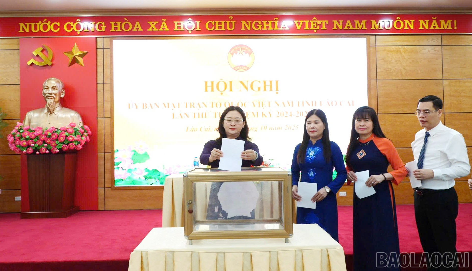 Thực hiện quy trình công tác cán bộ. baolaocai-br_2.jpg