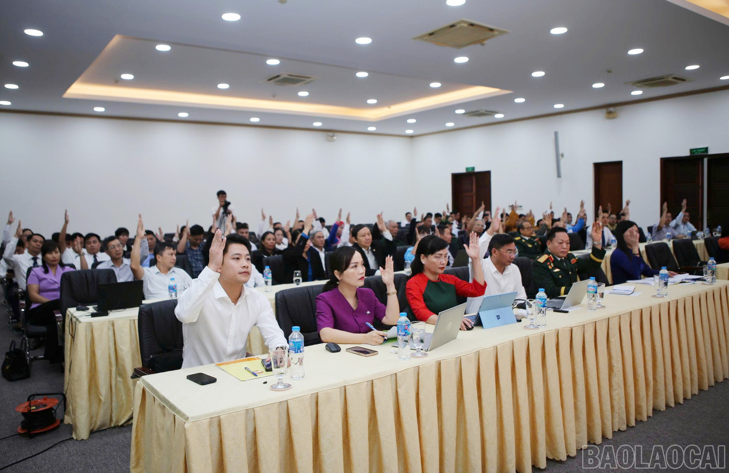 Hiệp thương, thống nhất thông qua danh sách dự kiến nhân sự Ủy viên Ủy ban MTTQ Việt Nam tỉnh Lào Cai khóa I, nhiệm kỳ 2025 - 2030. baolaocai-br_3.jpg