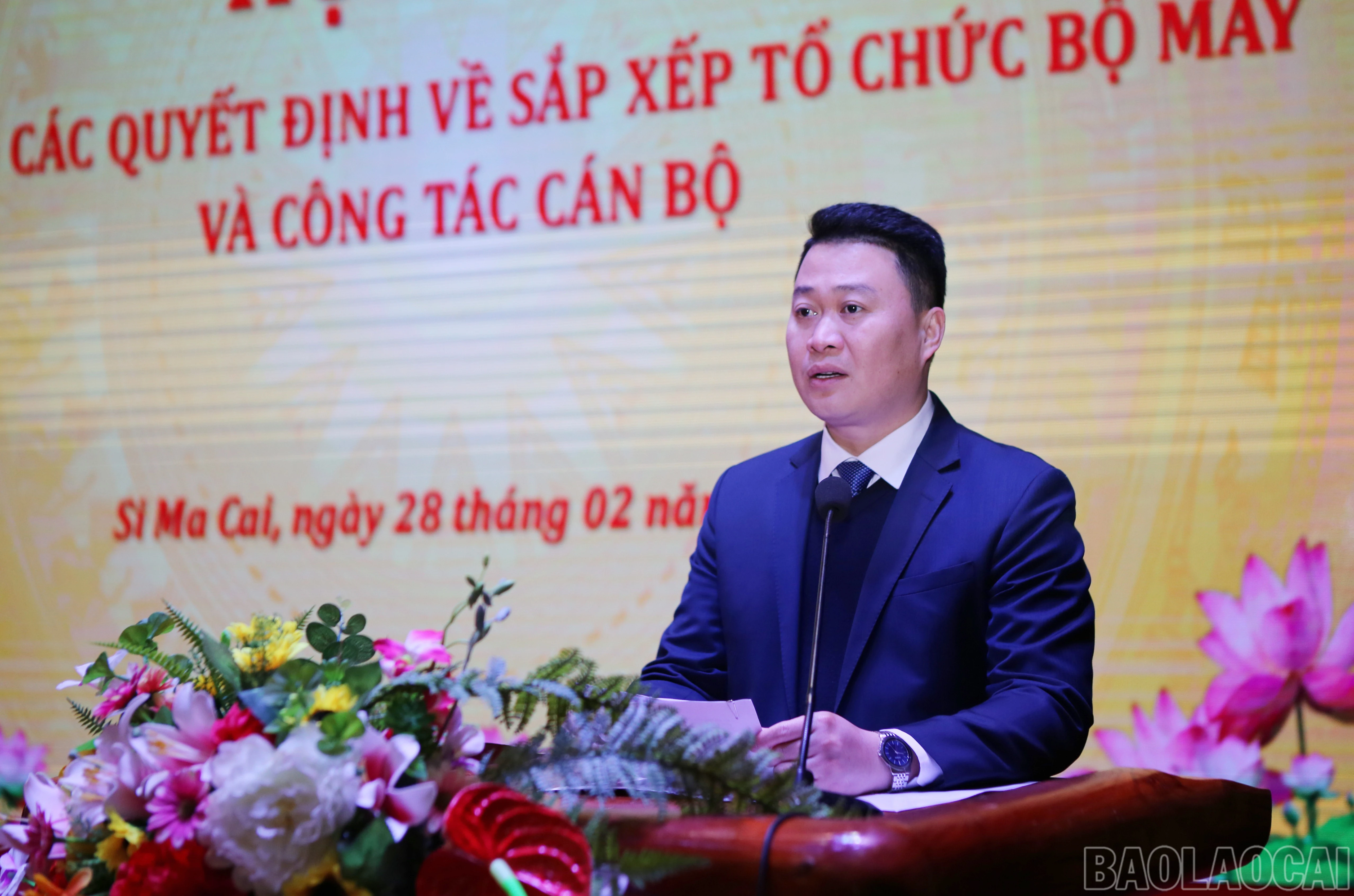 Bí thư Huyện ủy Hà Đức Minh phát biểu giao nhiệm vụ.