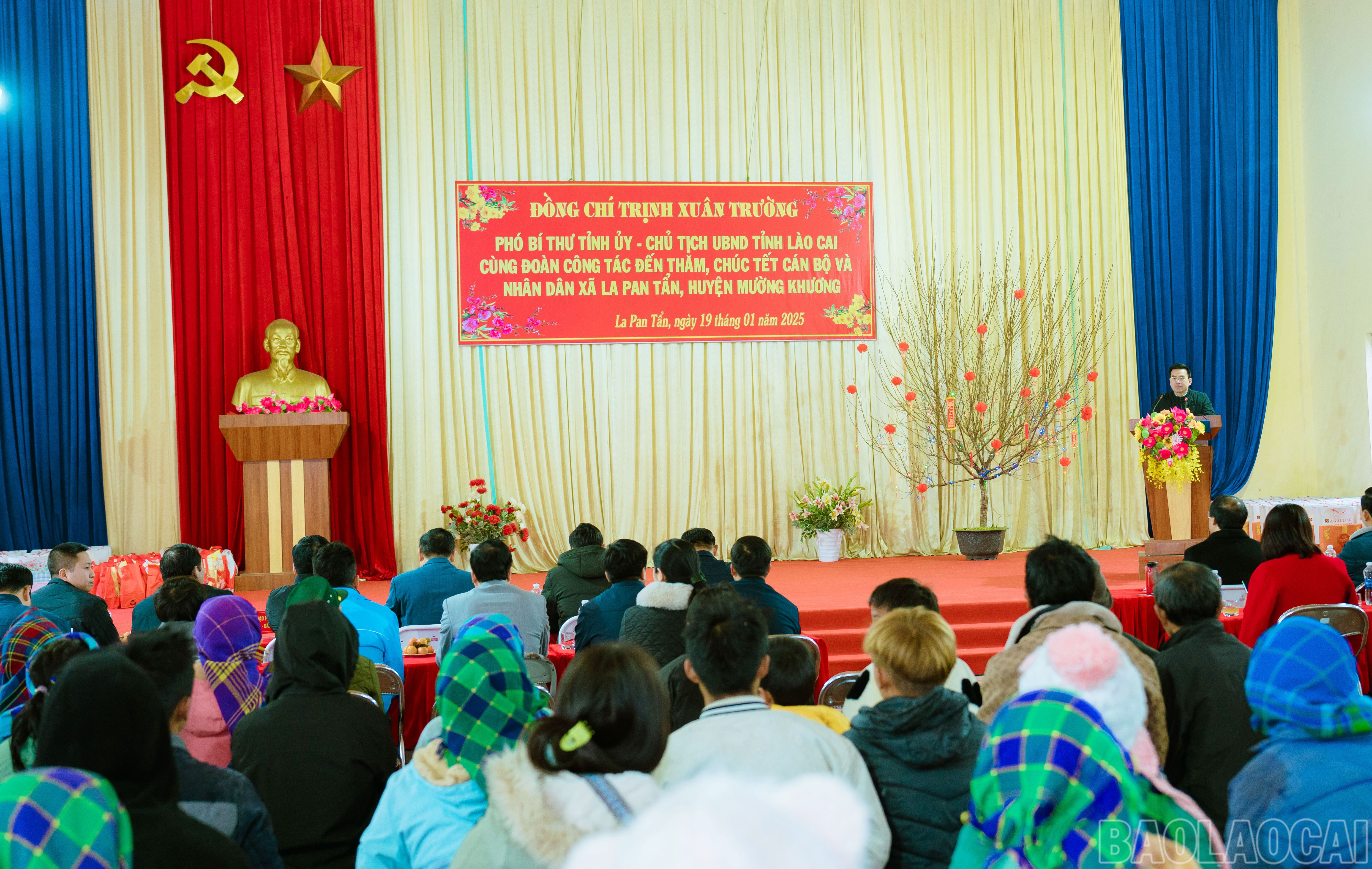 Quang cảnh chương trình tại xã La Pan Tẩn. baolaocai-br_mk-1.jpg