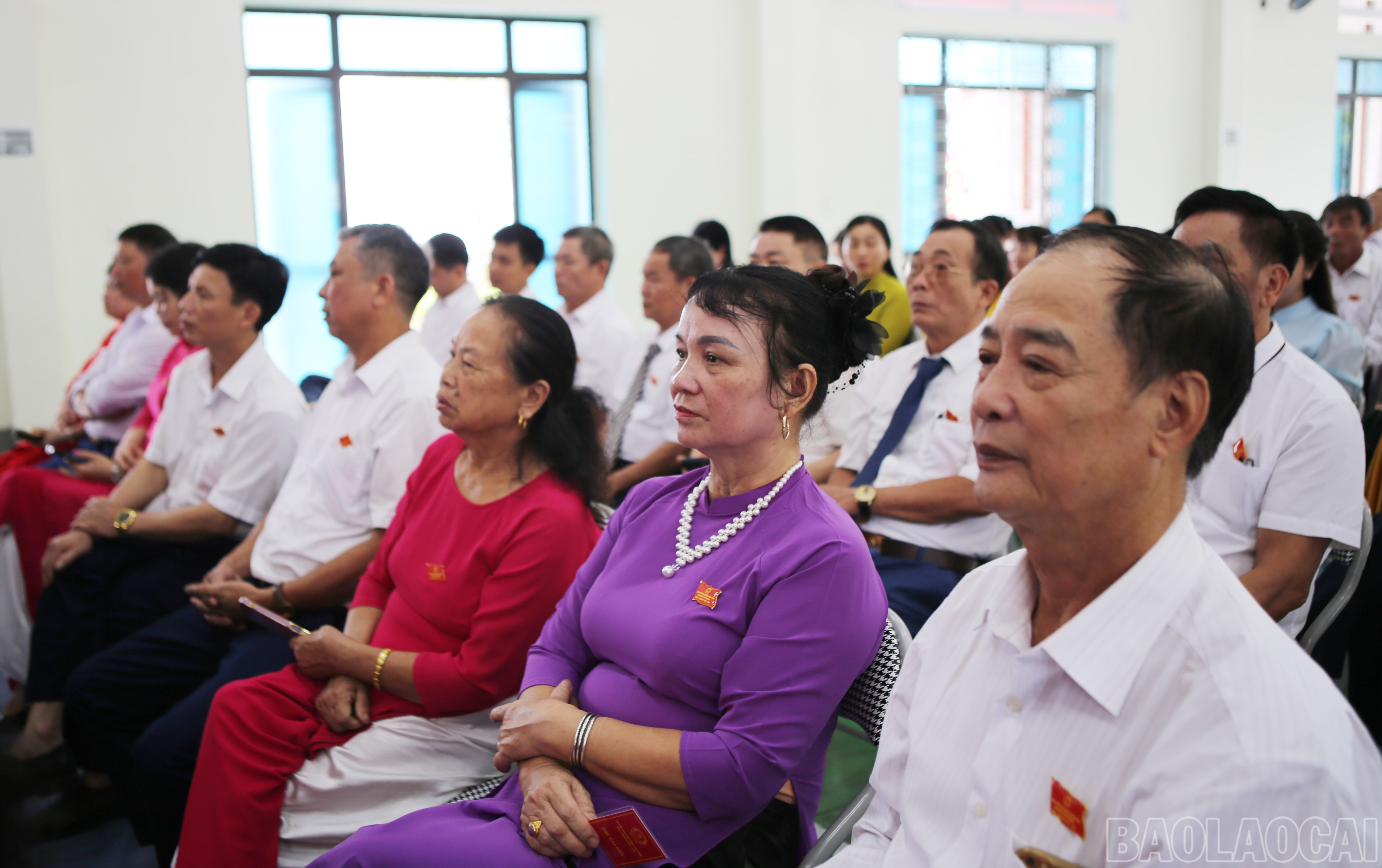 Đại biểu dự kỳ họp. baolaocai-br_cd-3.jpg