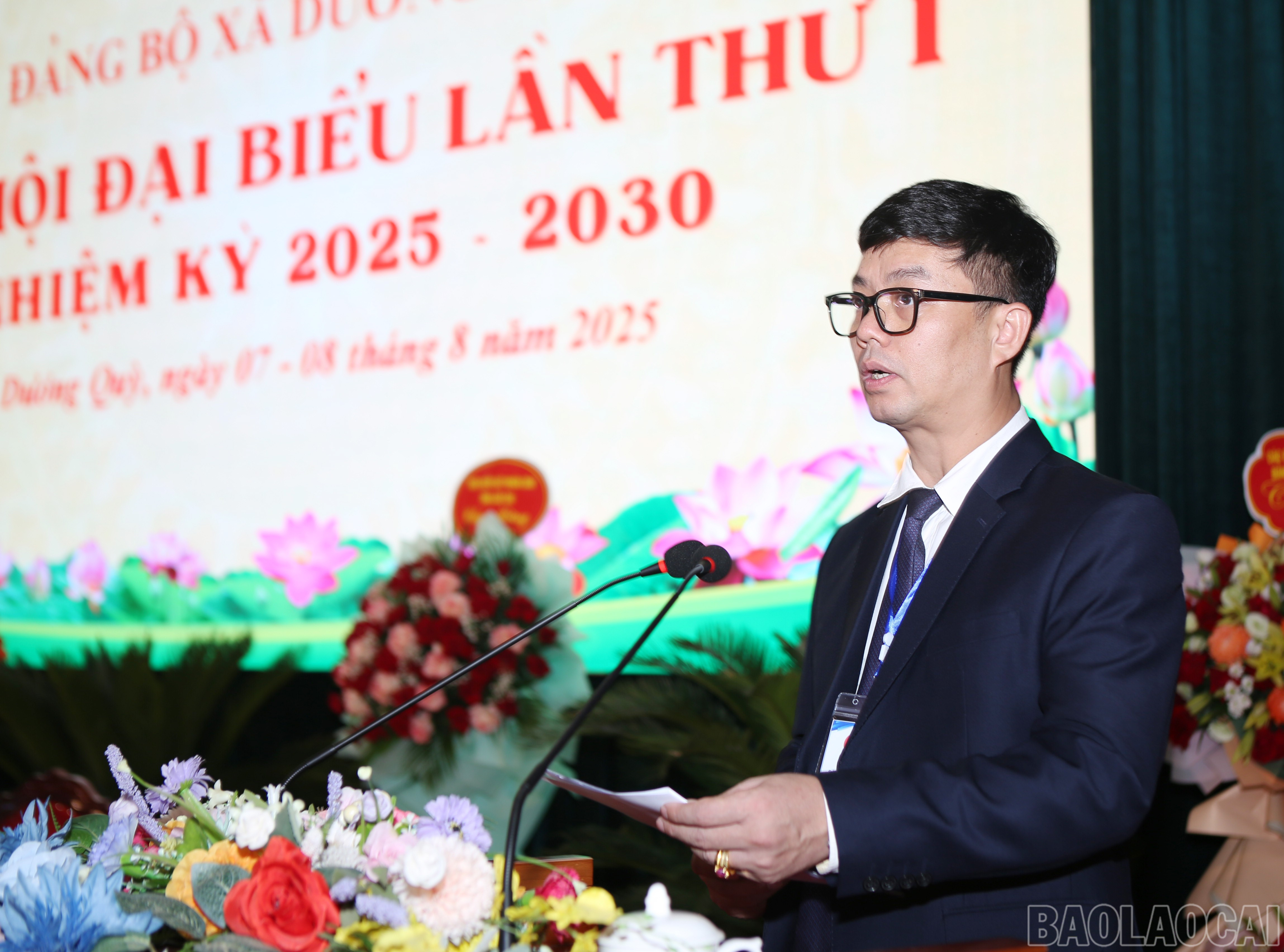 Đồng chí Nguyễn Minh Toàn, Chủ nhiệm Ủy ban Kiểm tra Tỉnh ủy phát biểu chỉ đạo tại đại hội. baolaocai-br_4-7231.jpg