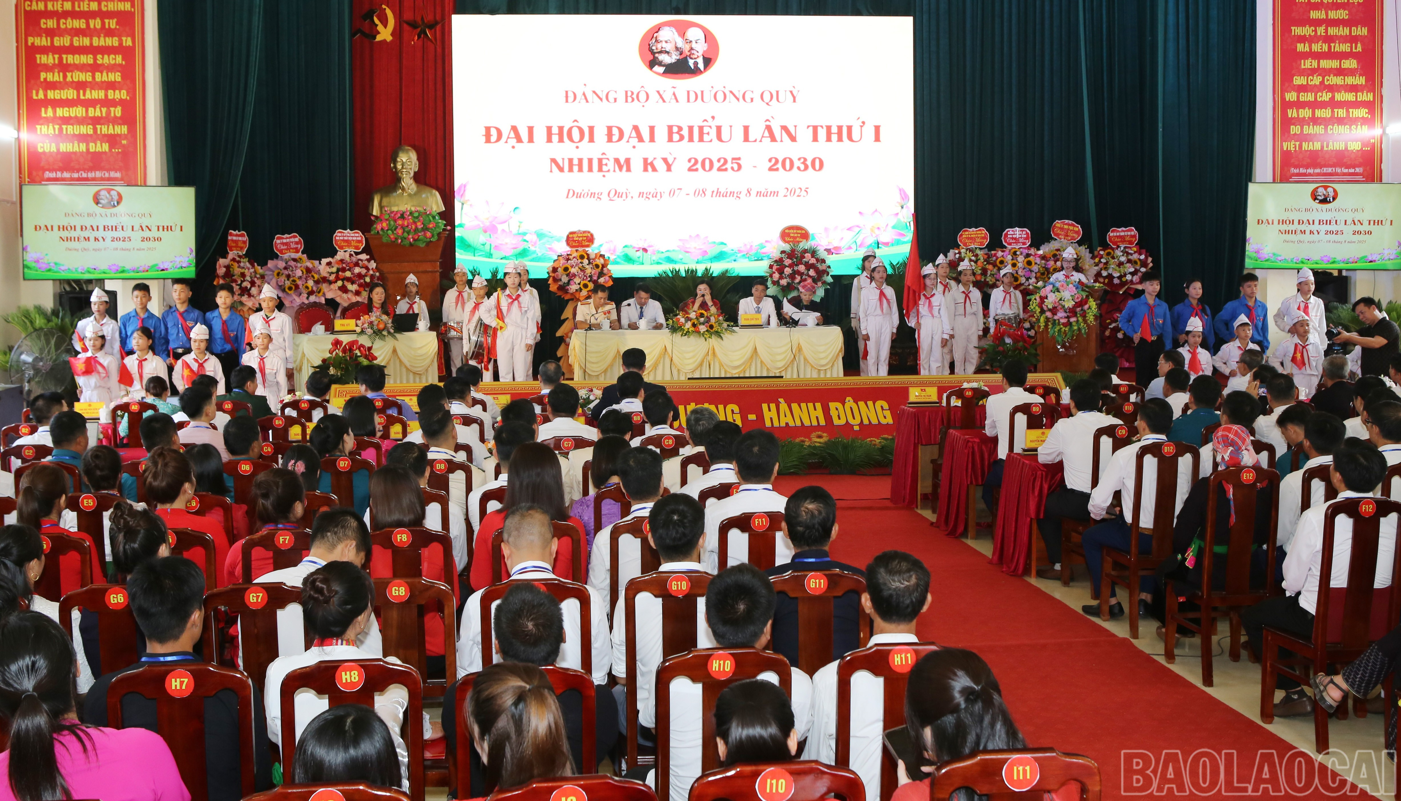 Quang cảnh đại hội. baolaocai-br_2-1463.jpg