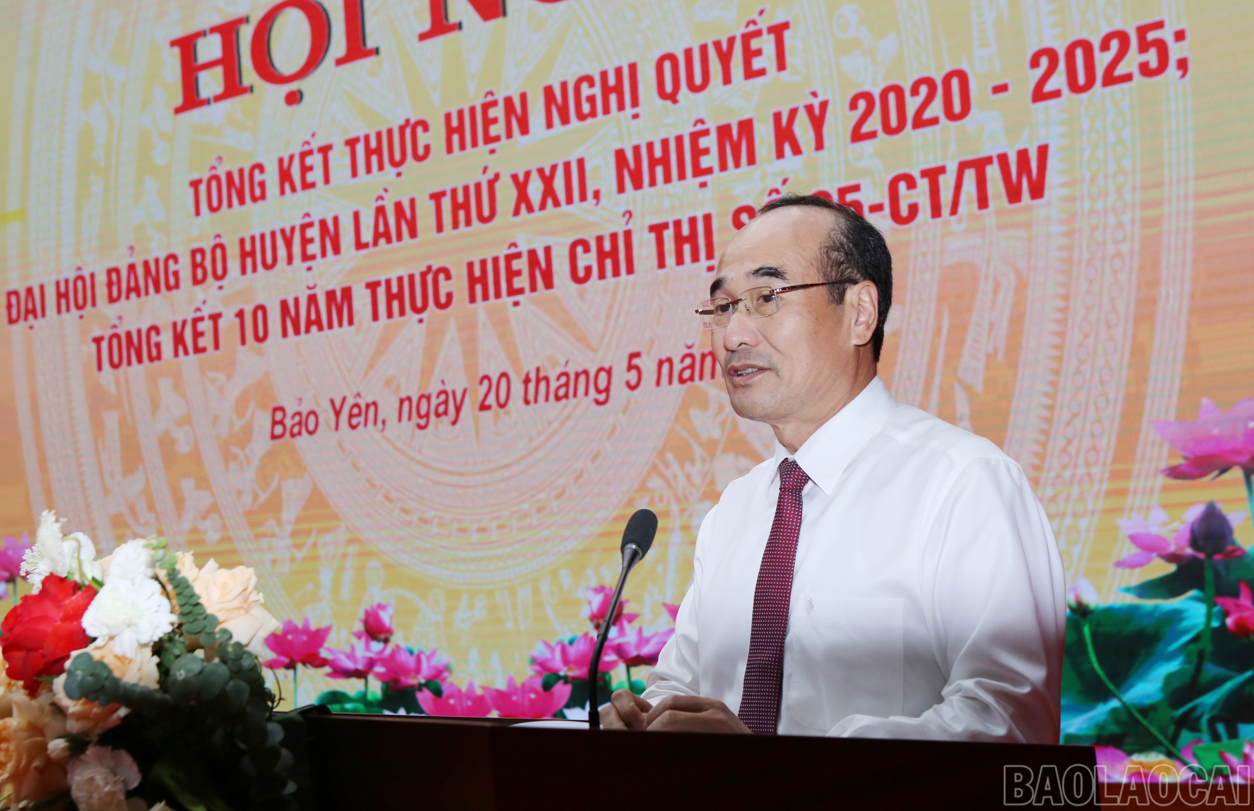Đồng chí Vũ Xuân Cường, Phó Bí thư Thường trực Tỉnh ủy phát biểu tại hội nghị. baolaocai-br_by-7.jpg