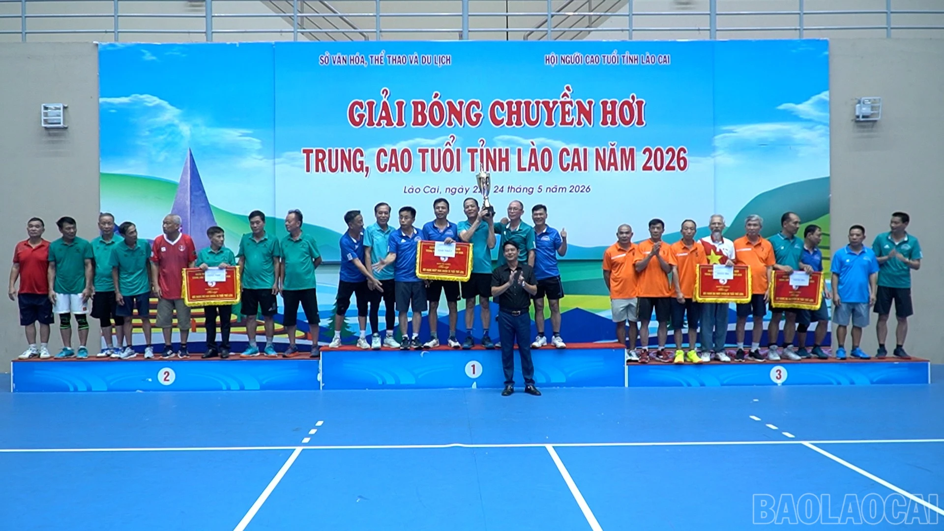 baolaocai-br_dung-ps07-43-17-19still106.jpg
