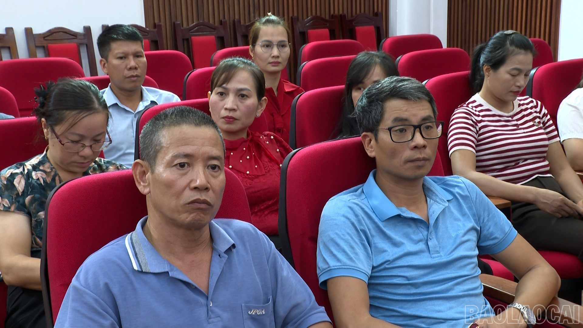 Các văn nghệ sĩ tham dự Trại sáng tác. baolaocai-br_dung-ps00-33-24-00still039.jpg