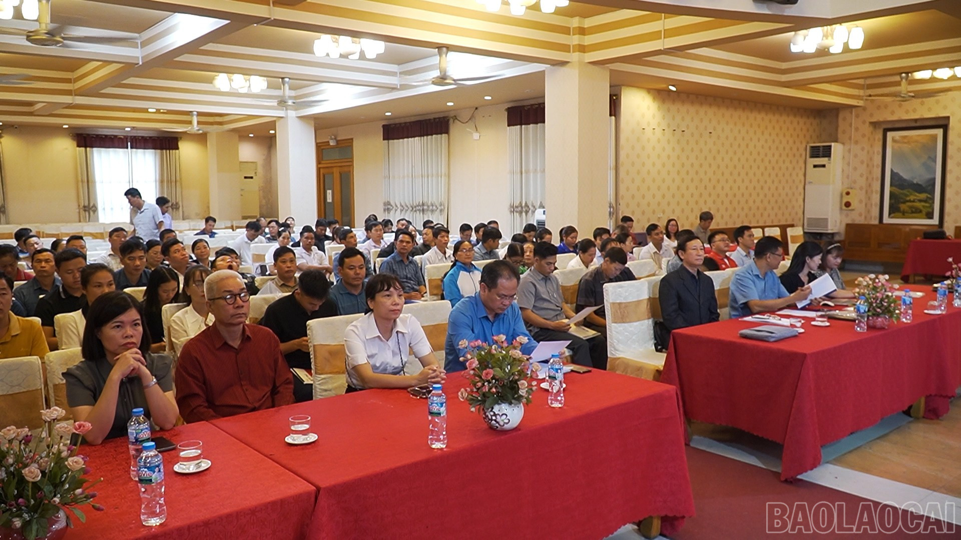 baolaocai-br_dung-ps01-29-01-14still101.jpg
