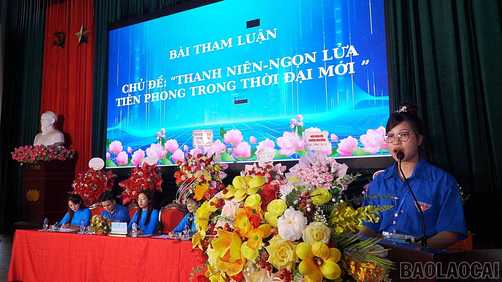Đại biểu tham luận tại đại hội baolaocai-br_sequence-0301-51-13-01still035.jpg