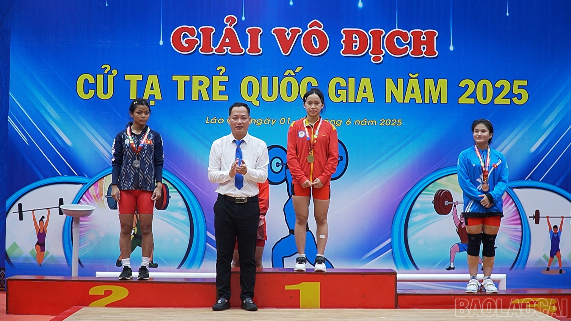 baolaocai-br_dung-gi-cung-dc03-33-20-15still133.jpg