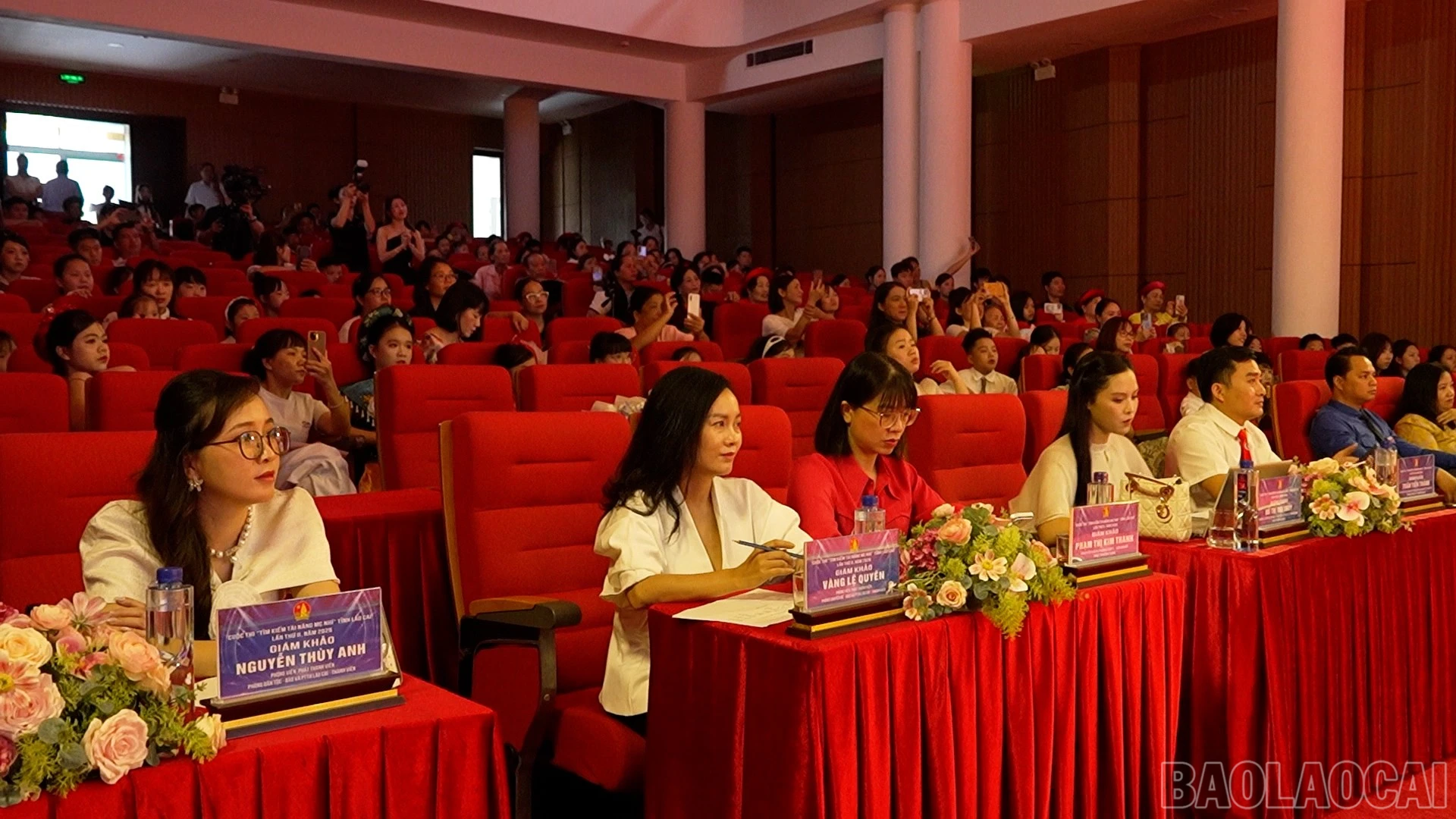 baolaocai-br_dung-ps06-17-45-18still565.jpg
