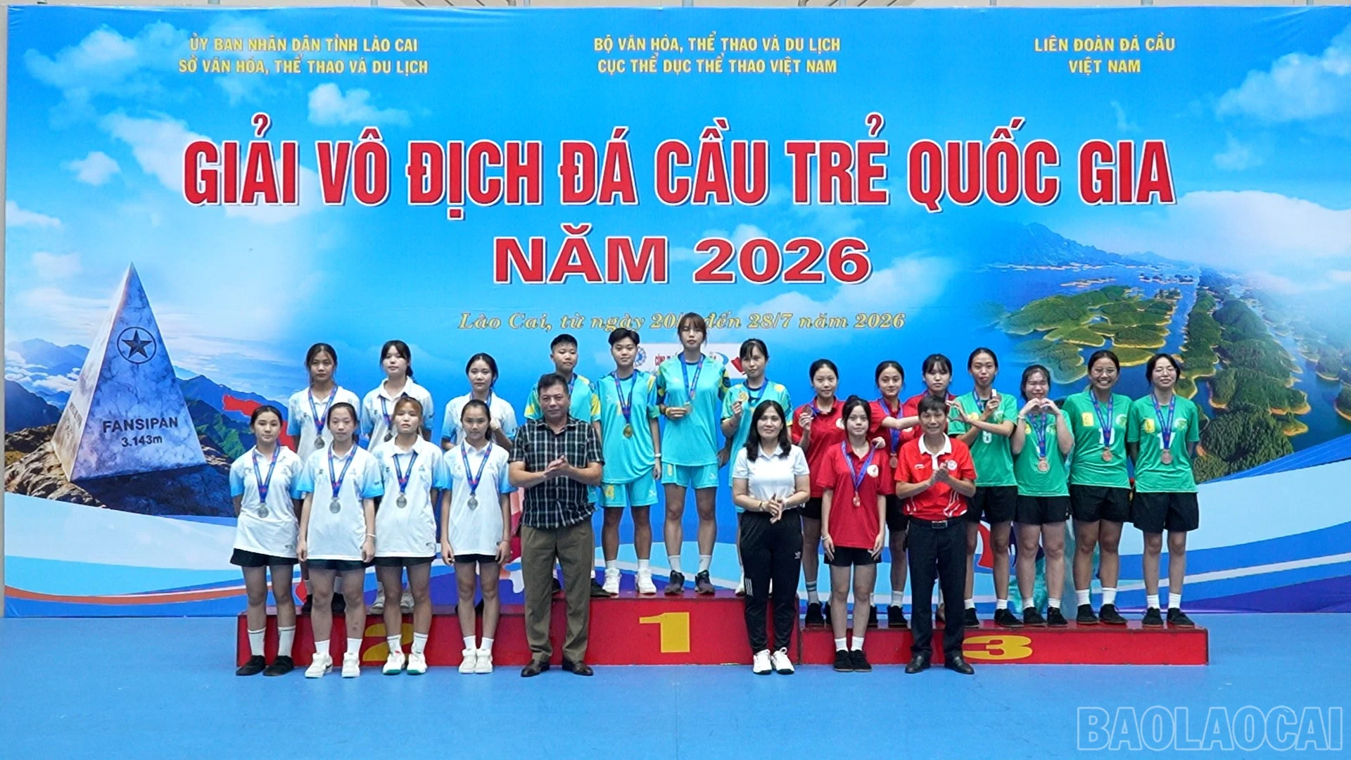baolaocai-br_dung-ps07-46-37-19still543.jpg