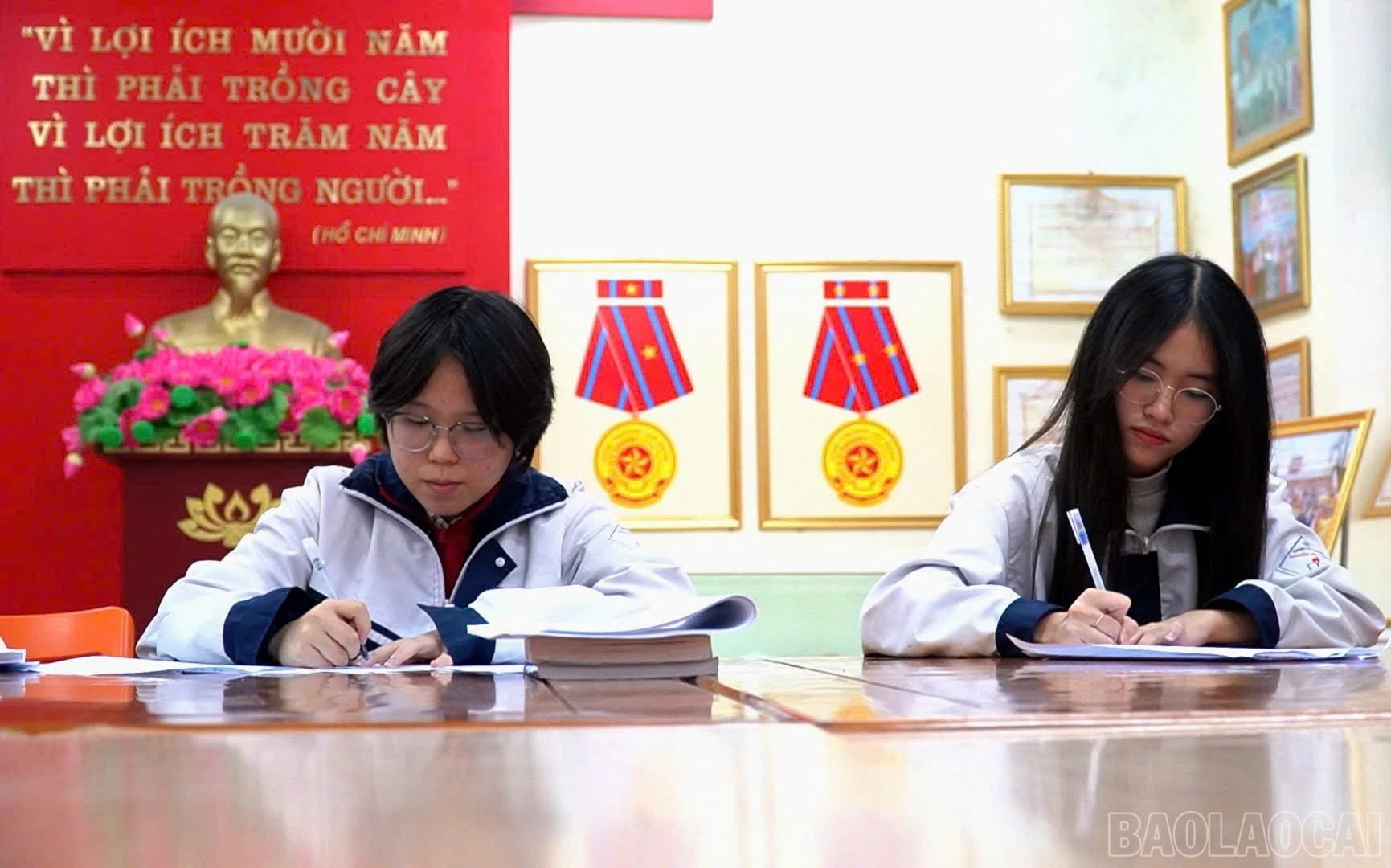 baolaocai-br_z7465628931556-f56e1b690962b79de14b27a9e83ffa54.jpg