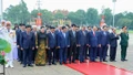 Kỷ niệm 135 năm Ngày sinh Chủ tịch Hồ Chí Minh: Lãnh đạo Đảng, Nhà nước vào Lăng viếng Bác
