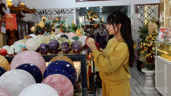 Mỹ nghệ Lục Yên vào vụ tết