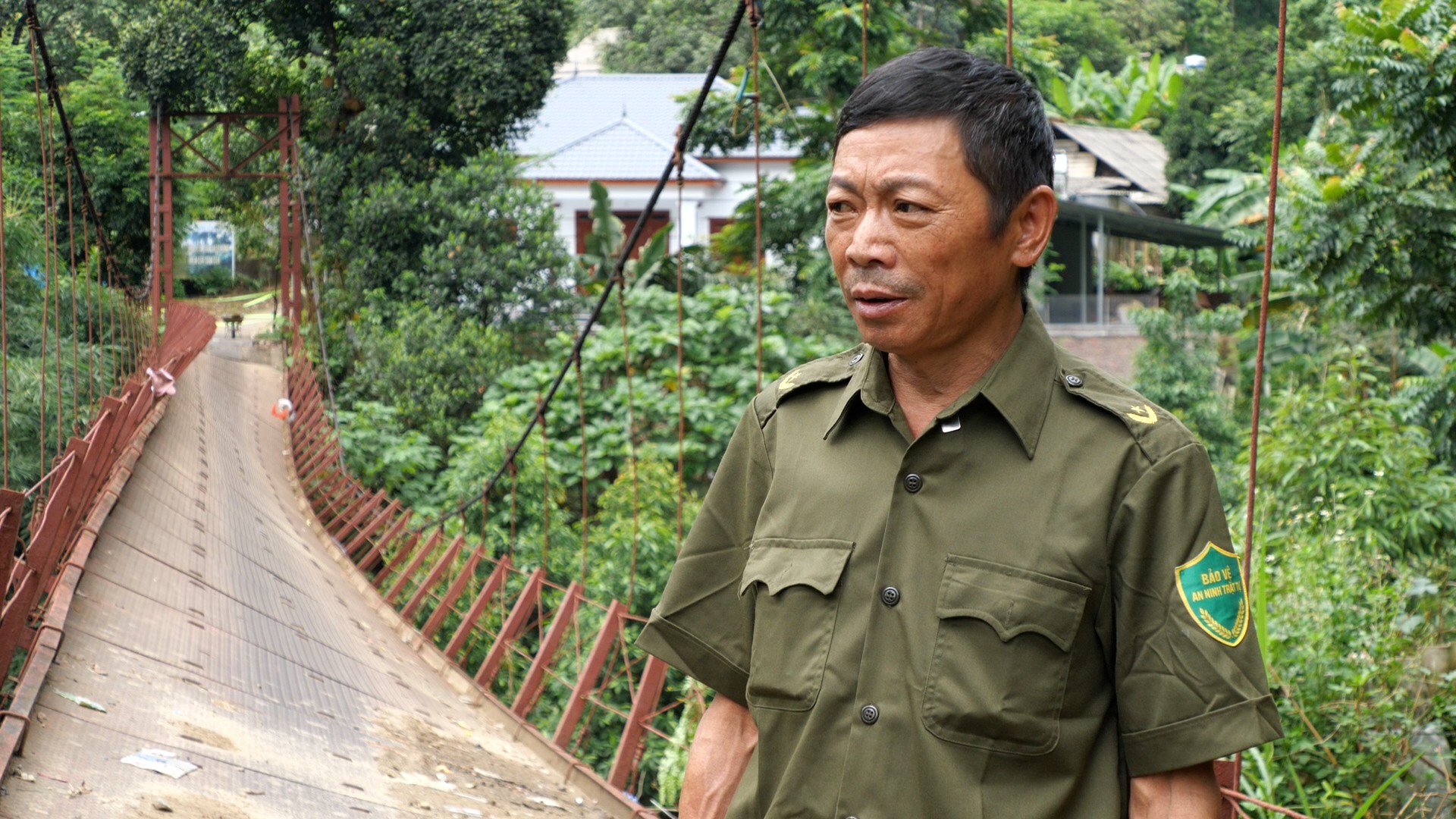 Ông Lý Minh Tả, Trưởng thôn Tả Ngảo, xã Bát Xát, tỉnh Lào Cai. q7.jpg