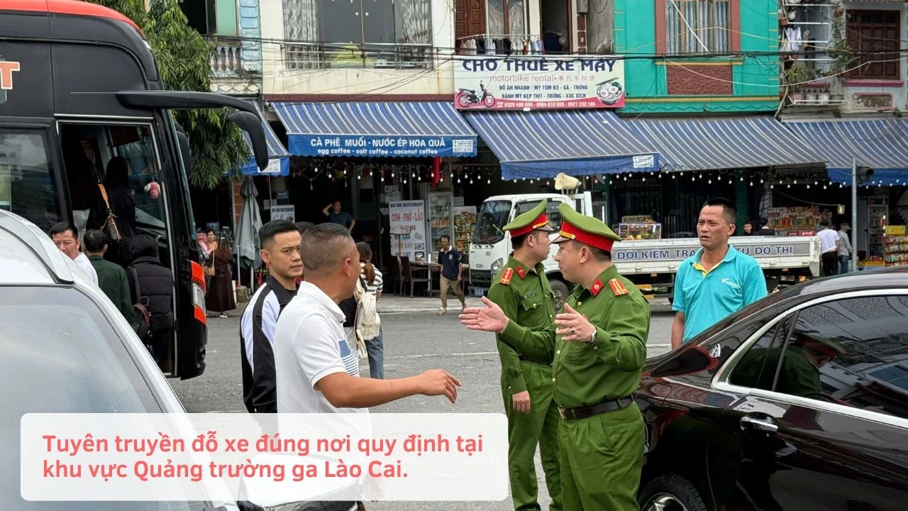 hoang-hon-anh-trich-dan-thanh-binh-tinh-lang-hinh-nen-ao.jpg