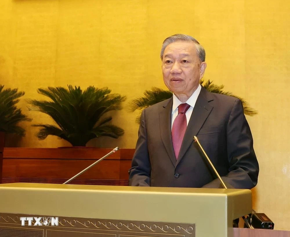 ttxvn-hoi-nghi-toan-quoc-hoi-nghi-trung-uong-3-7704jpg-1815.webp