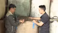 Người biến rác lâm sản thành viên nén gỗ
