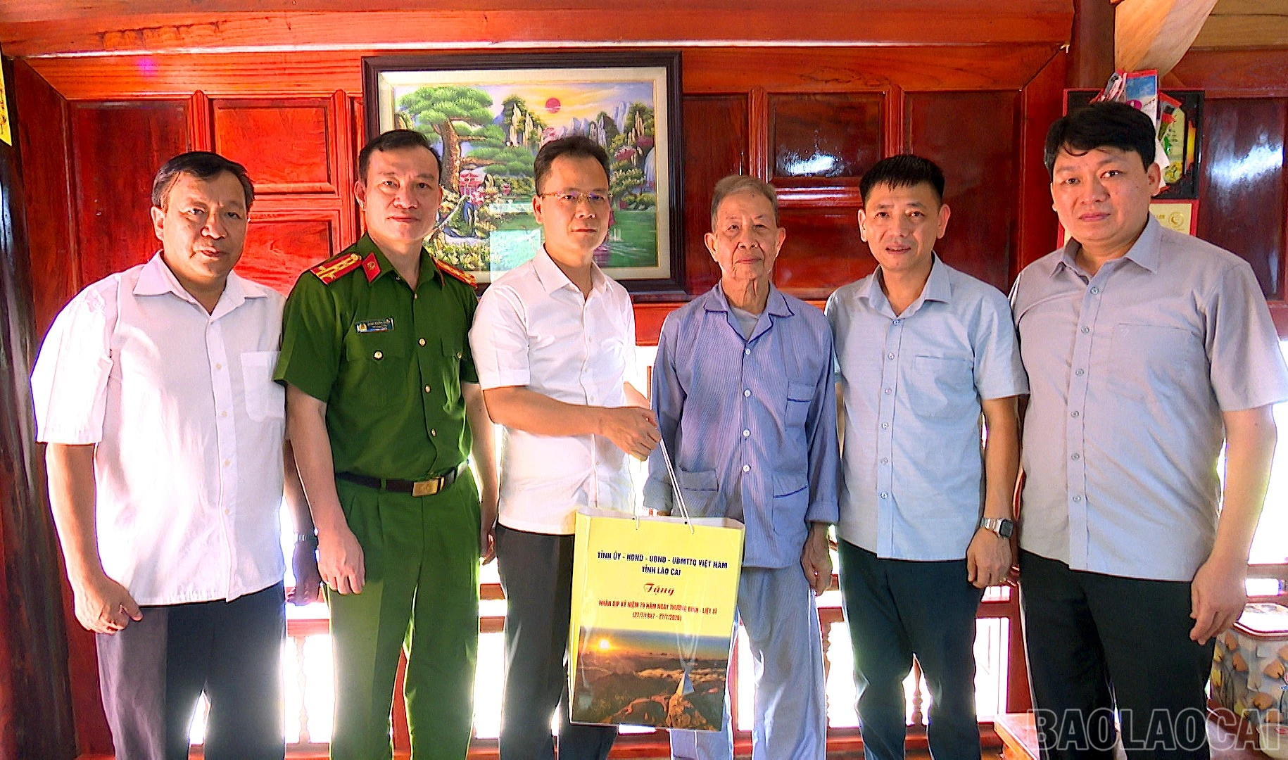 baolaocai-br_sinh00-00-48-03still001.jpg